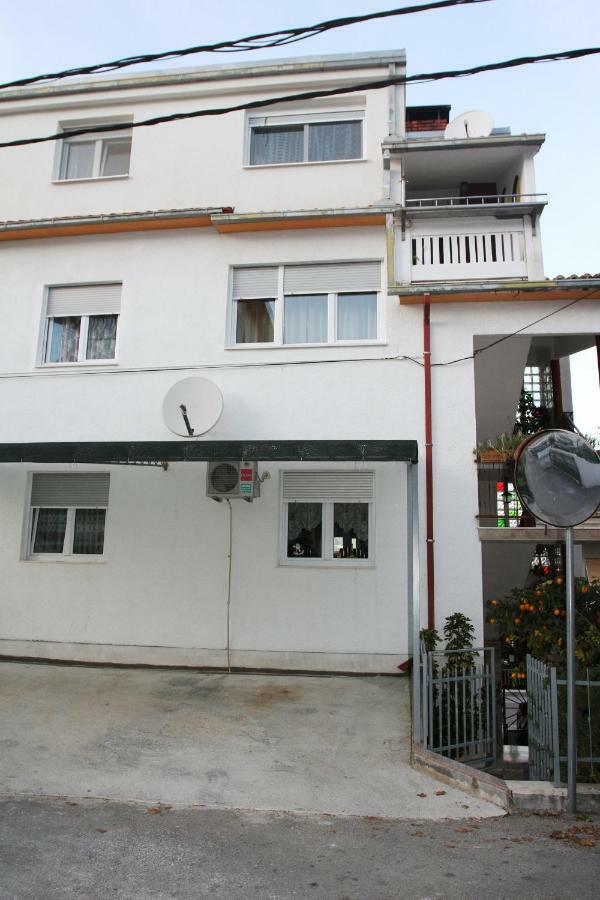 Appartamento Raos Iva Traù Esterno foto